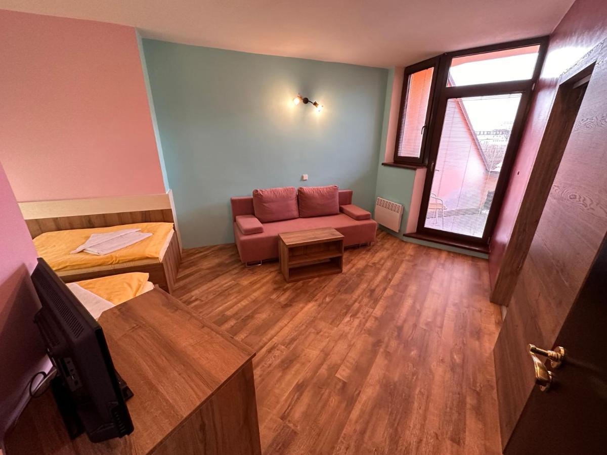 N Hotel 3*