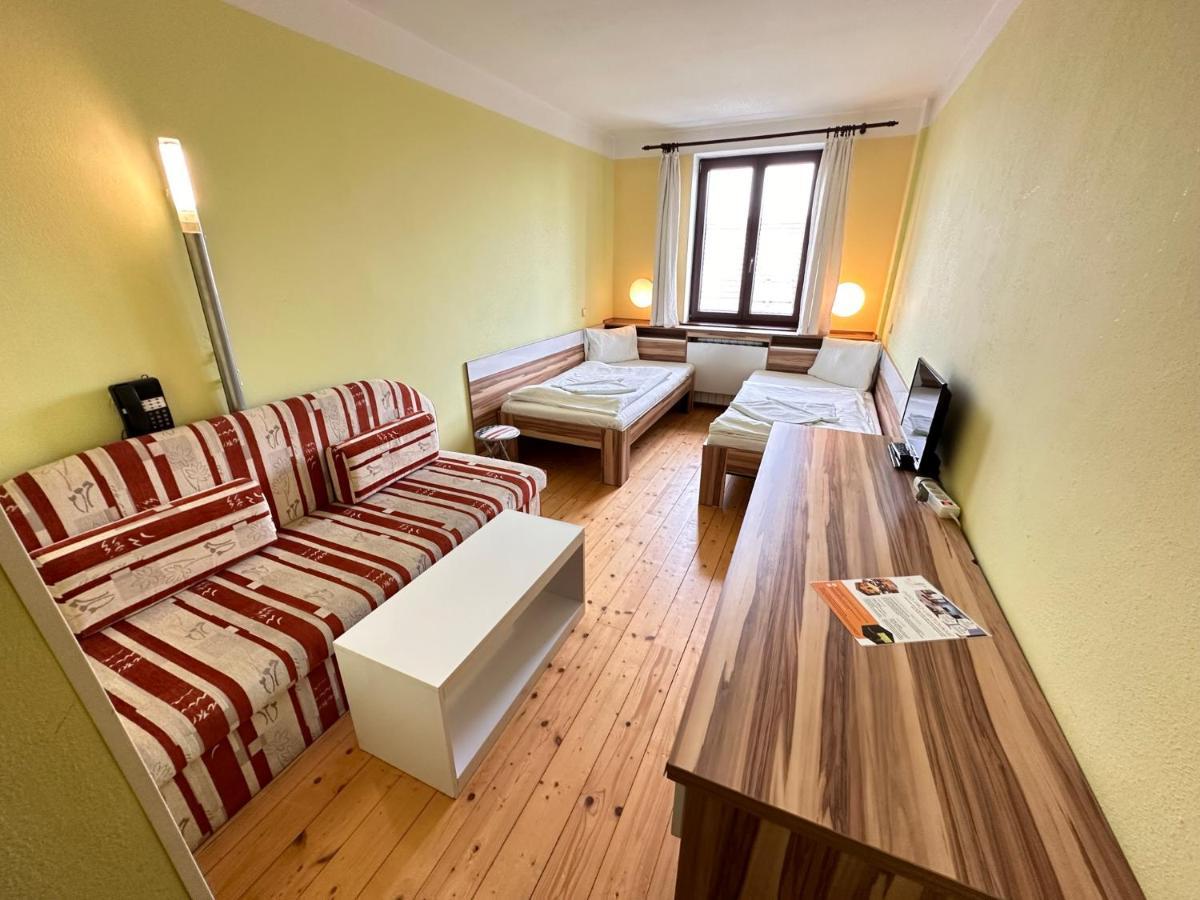 N 3* Znojmo